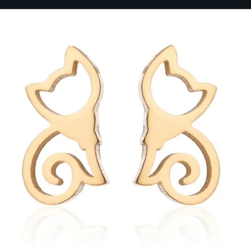 💥4 for $20💥Stainless Steel Cat Earrings